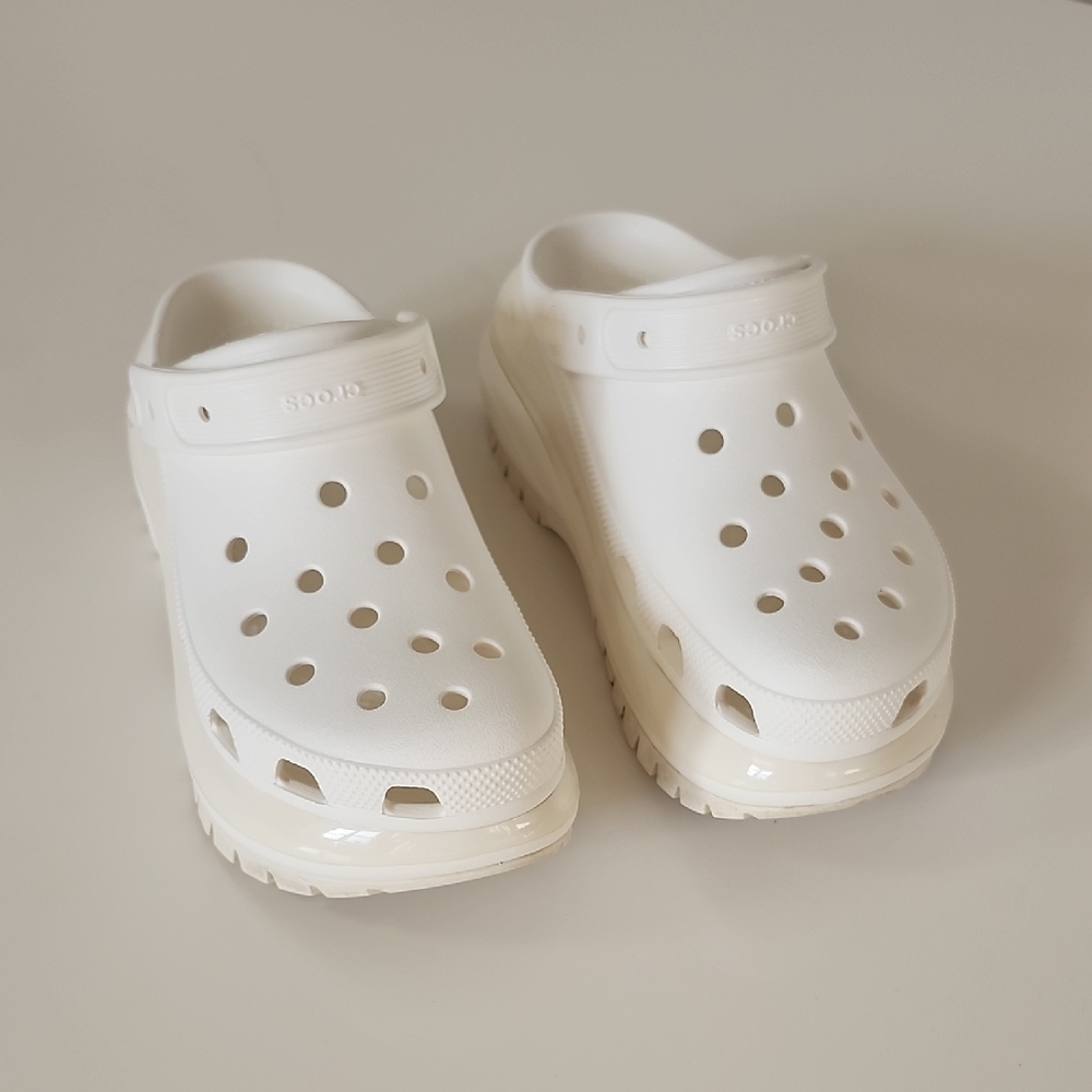 Platform Crocs - image 1